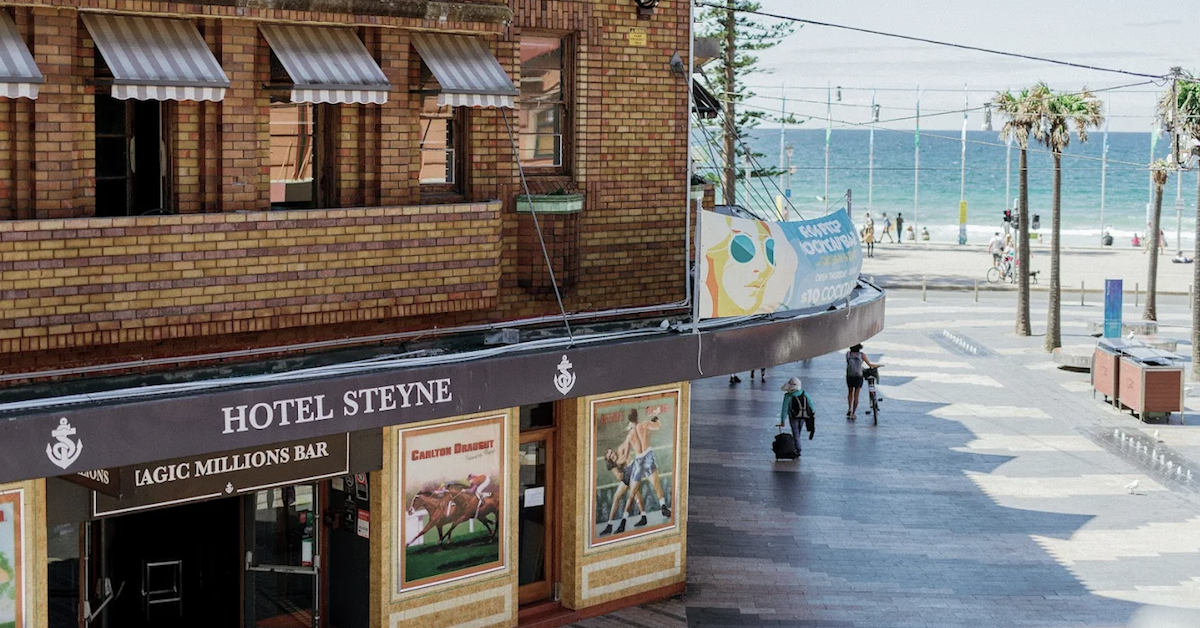 Left Your Wallet at Hotel Steyne in Manly? Police Have It Now